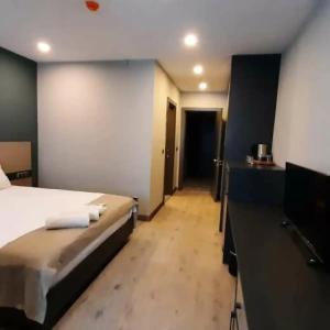 Agora Royal Residence - 43