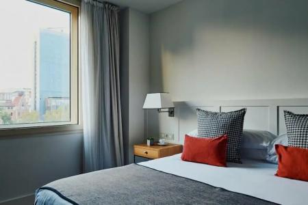 Catalonia Boulevard - 93