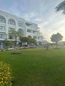 Movenpick Waterpark Resort & Spa Soma Bay - 80