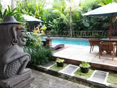 Meruhdani Boutique Ubud - 6