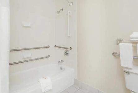 Ramada Encore By Wyndham Tangier - 47