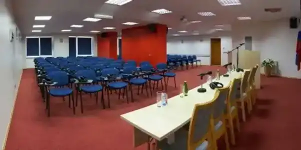 Gostinitsa Rossiya - 84