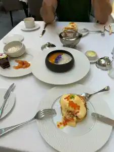 Cosmos Selection Saint-Petersburg Italyanskaya - 98