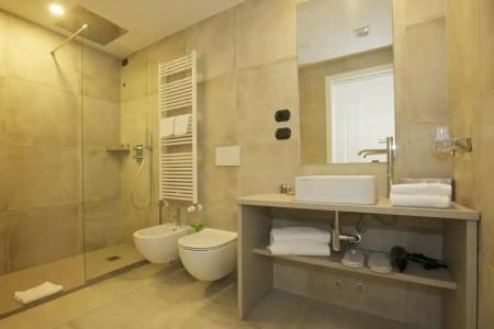 Al Campanile - Luxury Suites & Apartments - 76