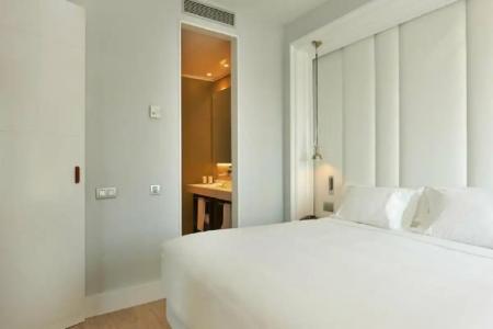 NH Collection Calderon - 47