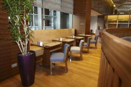 Hampton by Hilton - 89