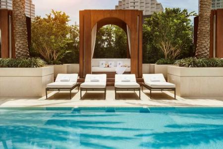 SLS Lux Brickell - 40