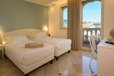Hellenia Yachting - 4