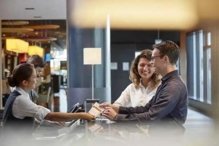 Holiday Inn Zürich Messe, an IHG - 10