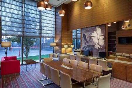 Hampton by Hilton - 63