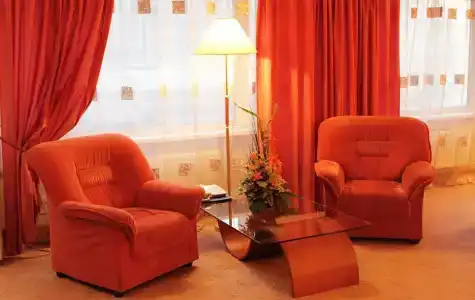 Akademicheskaya - 44