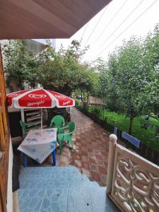 U Tatyany Guest house - 2