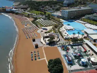 Acapulco Resort - 27