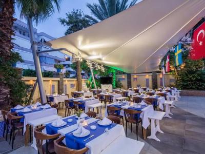 May Flower Apart - 6