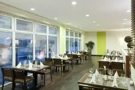 NH Budapest City - 42