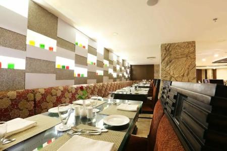 Golden Tulip Jaipur - 24