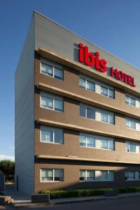 Ibis Barcelona Aeropuerto - 57