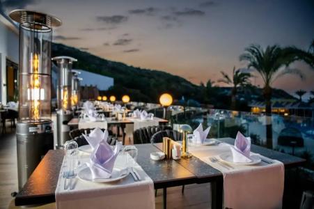 Acapulco Resort - 7