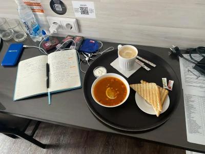 Red Fox na Vzlotnoy 2e - 37