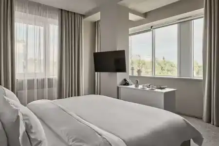 SLIDE Bleisure & MICE - 13