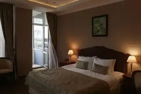 Royal Spa & Wellness - 13