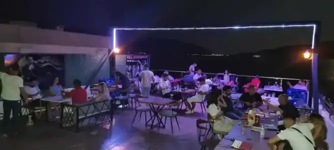 Cle Beach Boutique - 64