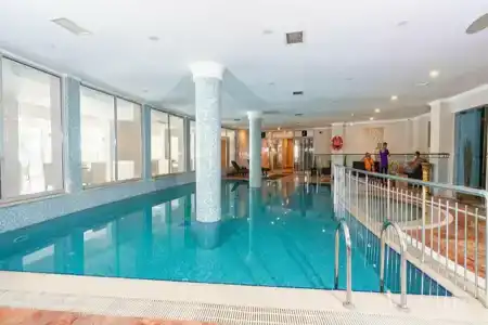 Royal Atlantis Beach - 10