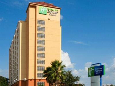 Holiday Inn Express & Suites NEAREST UNIVERSAL ORLANDO by IHG - 10