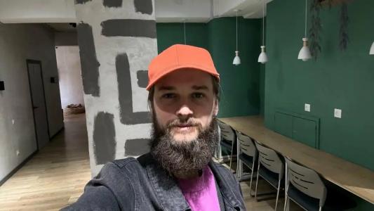 Izzzi Hostel - 12