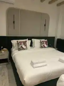 Apart-Otel Bridge - 41