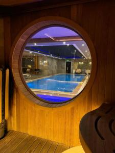 Ramada by Wyndham Istanbul Pera - 37