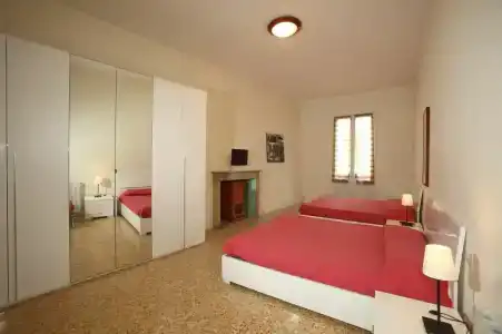 La Perla - 9