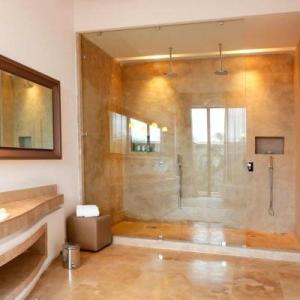 Palais Namaskar - 72