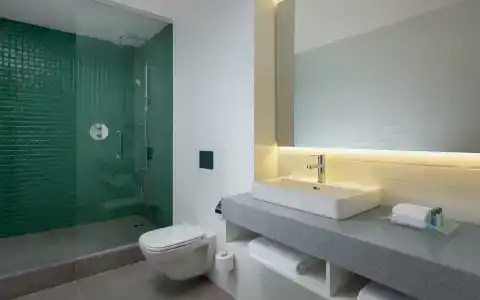 Holiday Inn, an IHG - 39