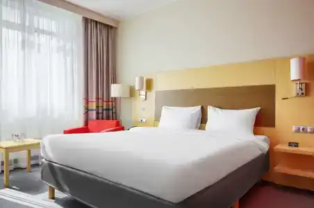 Park Inn by Radisson - 45