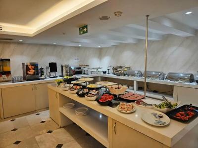 Great Fortune Design & Spa - 57