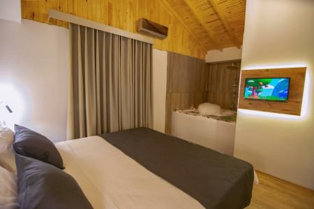 Sandal Otel - 87