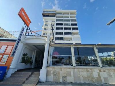 Kristal Beach - 8