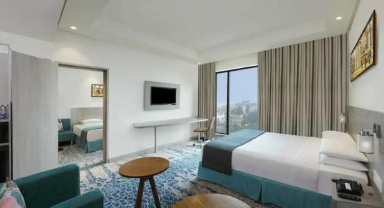 Holiday Inn Express Kolkata Airport, an IHG - 57