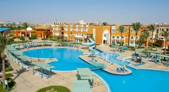 Sunrise Garden Beach Resort - 4