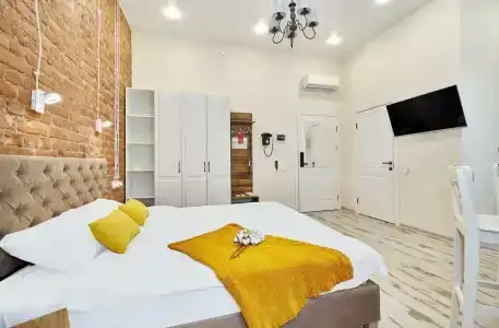 GrandWhite Apart - 38