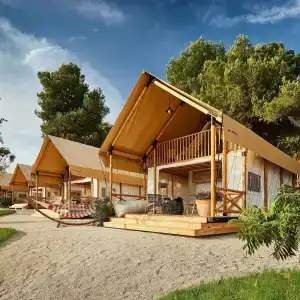 Arena One 99 Glamping - 0