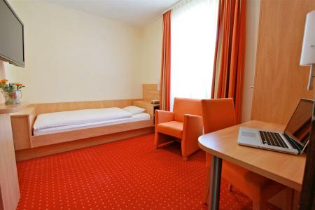 Aragon - One Bedroom No.2 - 2