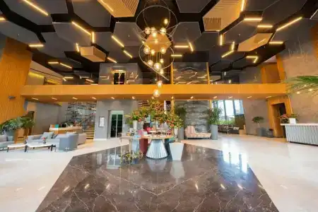 Selectum Luxury Door'a - 24