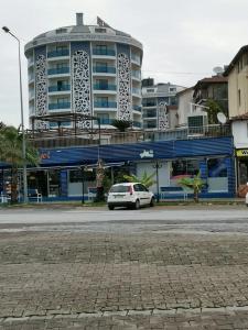 Dream World Hill - 3