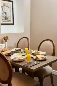 Business - Vremena Goda Taganskaya - 49