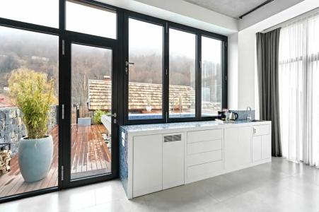 Dilijani Tun & Restaurant - 10