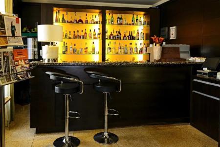 Rosslyn Central Park Sofia - 61