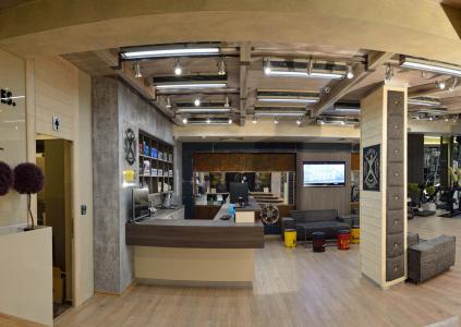 Cosmopolitan & Wellness - 48