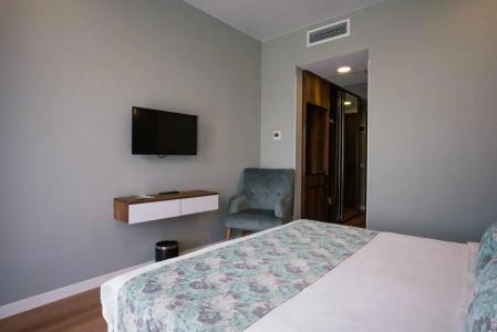 Gori Inn - 68